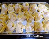 Foto langkah ke 2 dari resep Wonton Soup.