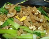Foto langkah ke 4 dari resep Kwetiau Goreng Saus Tiram ala Verena.