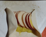 Foto del paso 6 de la receta: Facturas simples con tapas de empanadas de manzana y pera