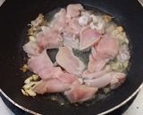 รูปขั้นตอนการทำที่ 4 ของ ผัดผักรวมมิตรไก่