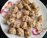 ઘઉં ના લોટ ની મઠરી (Wheat Flour Mathri Recipe In Gujarati) રેસીપી સ્ટેપ2ફોટો