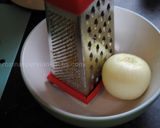 A picture of step 1 of Persian petit meatballs (Kofteh rizeh Yazdi).