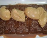 Foto del paso 4 de la receta: Chocotorta con muuuuuuucho dulce de leche