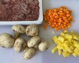 Foto langkah ke 1 dari resep Minced Beef Pie (Versi Mini).