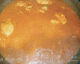 Foto del paso 4 de la receta: Muslos y contramuslos en salsa de tomate y un plus