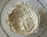 A picture of step 2 of Easy-as-pie Apple Cake.