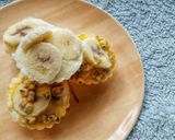 A picture of step 4 of Banana and Passion Fruit Frozen Yoghurt Cups.