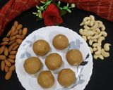 A picture of step 3 of Atta K Ladoo.