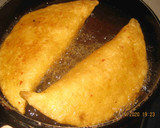 Foto del paso 6 de la receta: Empanadas de Yuca rellenas con bacon y queso