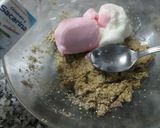 Foto del paso 2 de la receta Bizcocho de fresa y chocolate diet