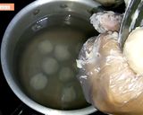 Foto langkah ke 4 dari resep Bakso Ayam Tanpa Baking Powder/Baking Soda.