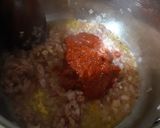 Foto del paso 3 de la receta: Tallarines en Salsa Roja de Pollo