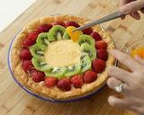 Foto langkah ke 9 dari resep Puff Pastry Fruit Pie Devina Hermawan.