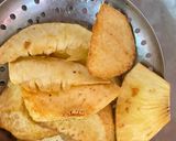 Foto langkah ke 2 dari resep Sukun Goreng Kriuk.