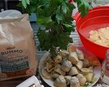 Foto del passaggio 1 della ricetta Mezzi rigatoni con carciofi glutenfree