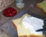 Fresh strawberry cake recipe step 2 photo