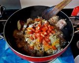A picture of step 4 of Murgh Hariyali.