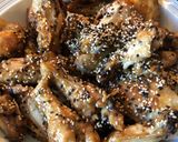 Hình bước làm 4 của món Cánh gà chiên sốt Teriyaki