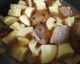Hình bước làm 4 của món Sườn non kho măng