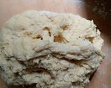 A picture of step 5 of Amoebic shape doughnut.