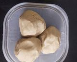 A picture of step 1 of Roti Roll.