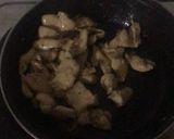 Foto langkah ke 3 dari resep Oyakodon with Garlic Rice and Chicken Black pepper.