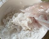 Hình bước làm 2 của món Chè trôi nước 7 sắc cầu vồng màu tự nhiên
