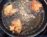 Foto del paso 2 de la receta: Buñuelos de berenjena y queso