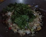 Foto langkah ke 3 dari resep Nasi goreng ceria.