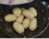 A picture of step 2 of Rava Idiyappam & Paya.