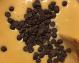 Foto del paso 5 de la receta: Magdalenas con pepitas de chocolate
