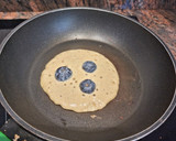 Foto del paso 2 de la receta: Tortitas de Avena y limón 🍋 rellena de arándanos