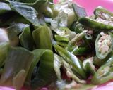 Foto langkah ke 5 dari resep Tumis bihun jamur kuping.