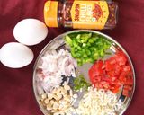 A picture of step 1 of Italian cheese and herbs omelette.
