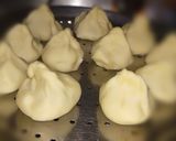 A picture of step 3 of Potato momos.