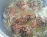 Foto del paso 4 de la receta Pollo con nueces y champiñones