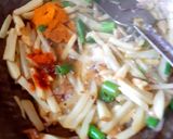 পেঁয়াজ কলি ও আলু ভাজা রেসিপির ধাপ 2 ছবি