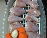Foto del paso 1 de la receta: Guiso de garbanzos con pollo