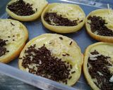 Foto langkah ke 5 dari resep Terang Bulan Mini.