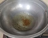 A picture of step 3 of Chicken palak.