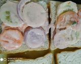 वेजिटेबल मयो सैंडविच (vegetable Mayo sandwich recipe in Hindi) रेसिपी चरण 3 फोटो