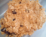 Foto del paso 3 de la receta: Galletitas de avena y pasas de uva fáciles sin Manteca