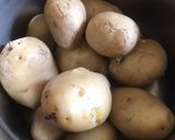 मट्ठे के आलू (mathe ke aloo recipe in hindi) रेसिपी चरण 1 फोटो