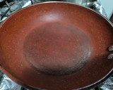Foto del paso 3 de la receta: Pan Enhuevado a lo Minaayno