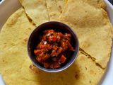 खाकरा (Khakhra recipe in marathi)