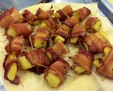 Hình bước làm 4 của món Bacon cuốn khoai tây chiên