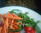 A picture of step 6 of Aisha's Special stir fry noodles with minced meat and sunny side up egg.