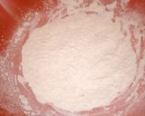 A picture of step 3 of Cryspy round crackers.