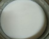 A picture of step 1 of Sweet Corn In Coconut Milk.