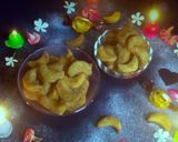 A picture of step 8 of Masala kaju para.